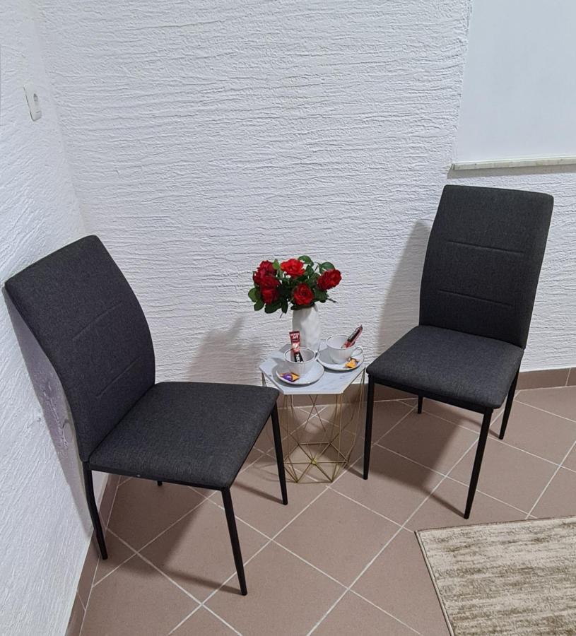 דירות ליבנו Prenociste Dubravka מראה חיצוני תמונה